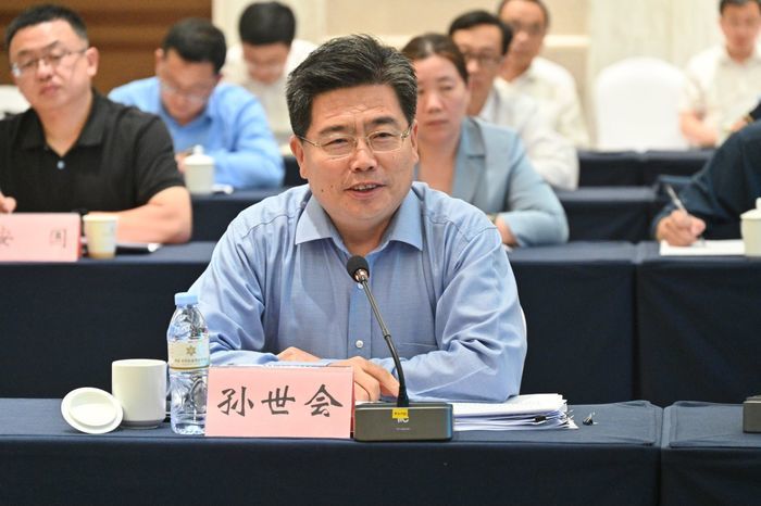 央媒走进济南聚焦“深化产教科融合，培育新质生产力”莱芜调研，助力万象城网页版高质量发展